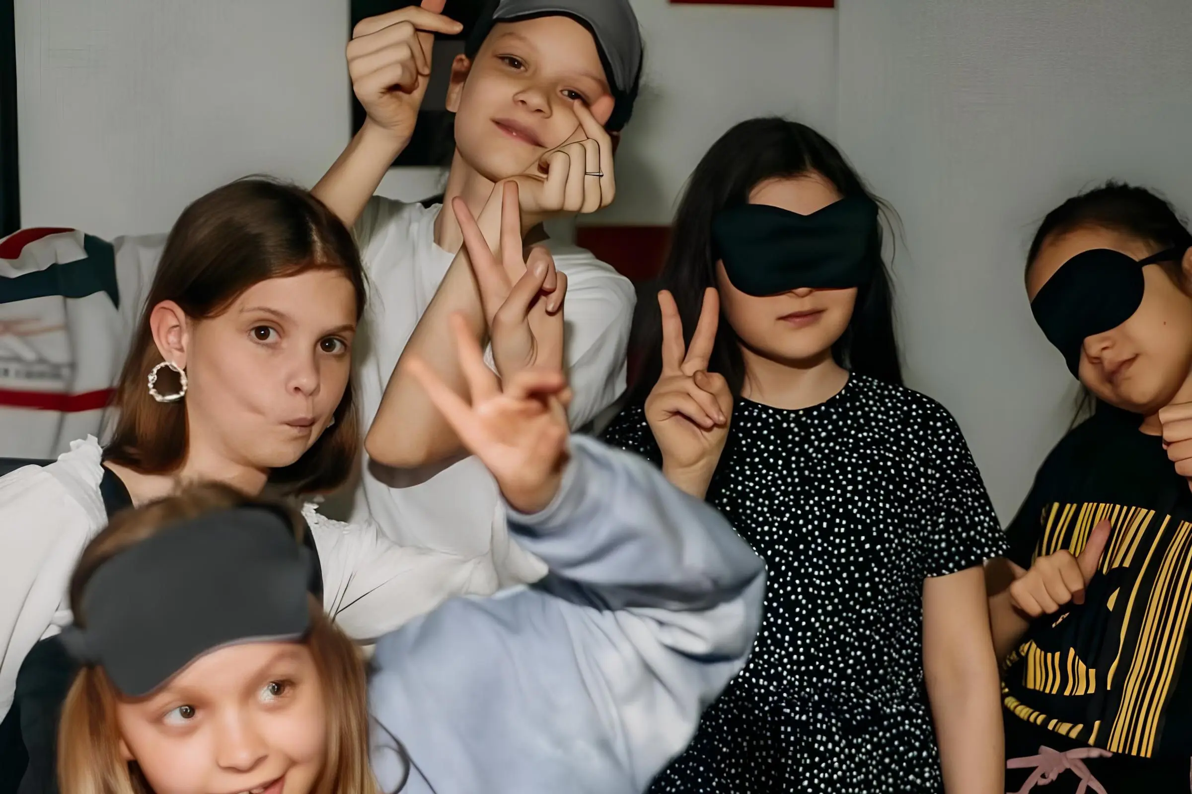 Откройте двери в мир квестов!